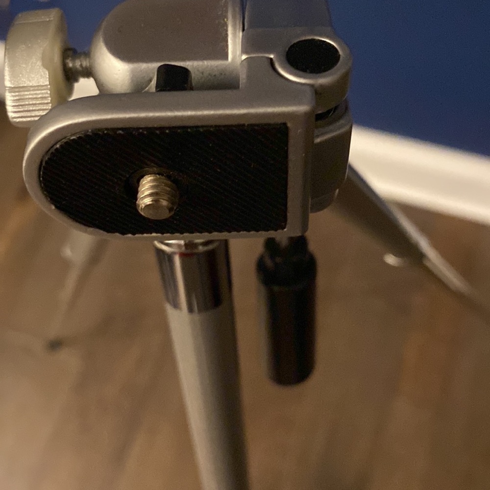 Foldable/packable tripod - Picture 2 of 7